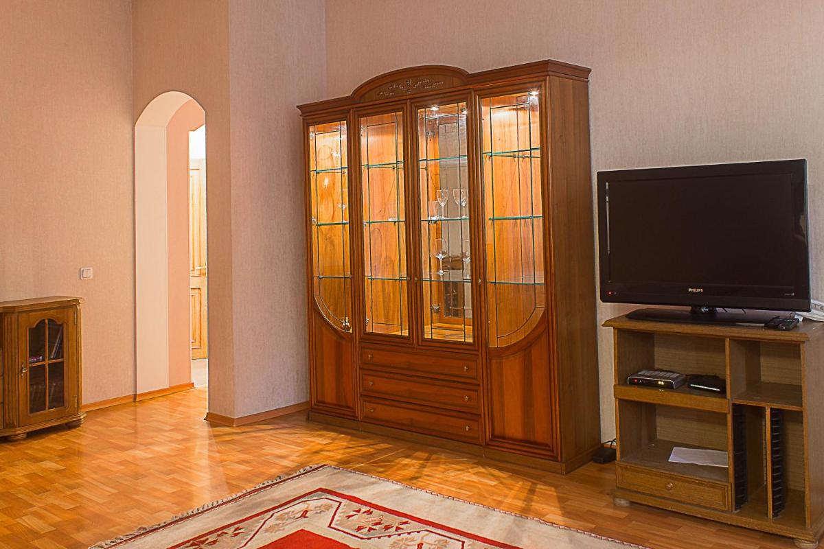 Cosy Apartment on Nevskiy - Housity