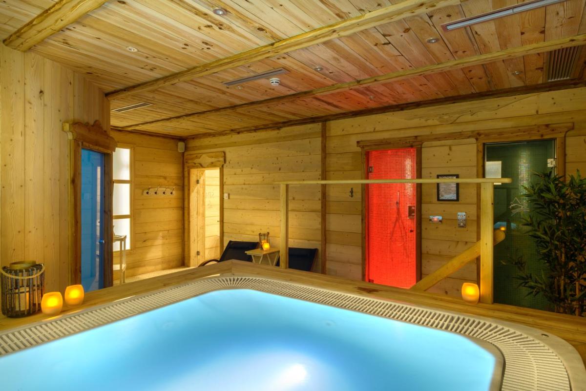 Piscina en o cerca de Hotel Viñas de Lárrede