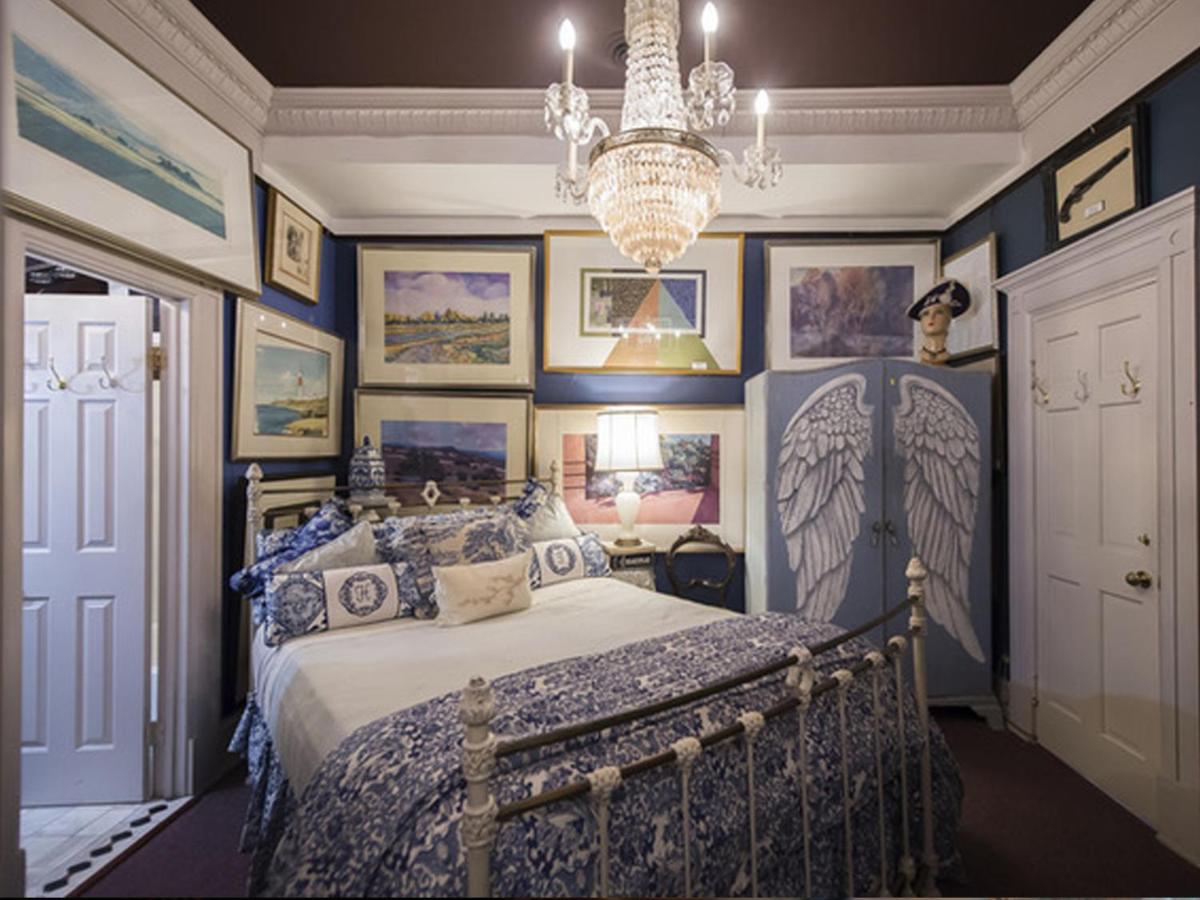 The Mansion on O Street - Housity