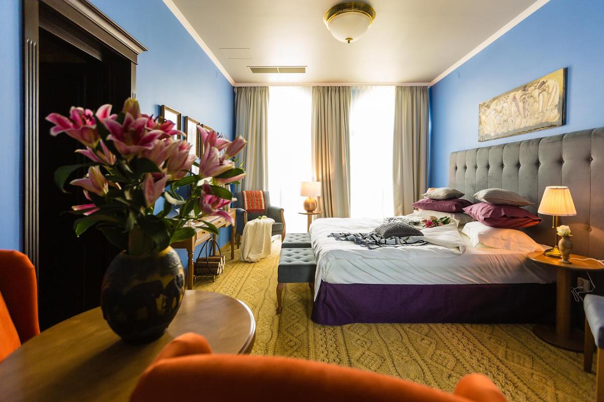 Country Spa Retreat - Housity
