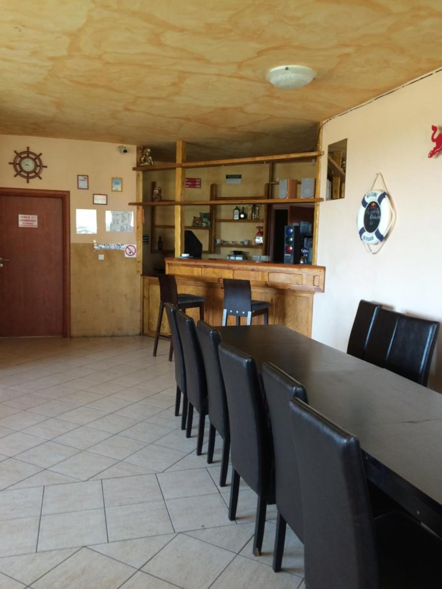 János-tó - Housity