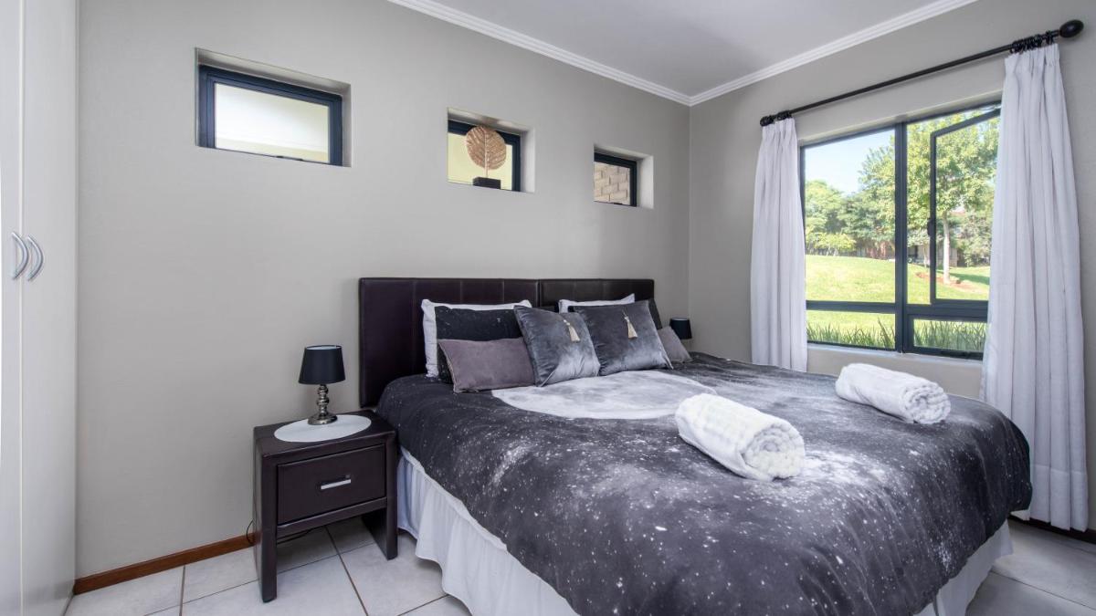 JoziStay @ Jackal Creek Apartments - Housity