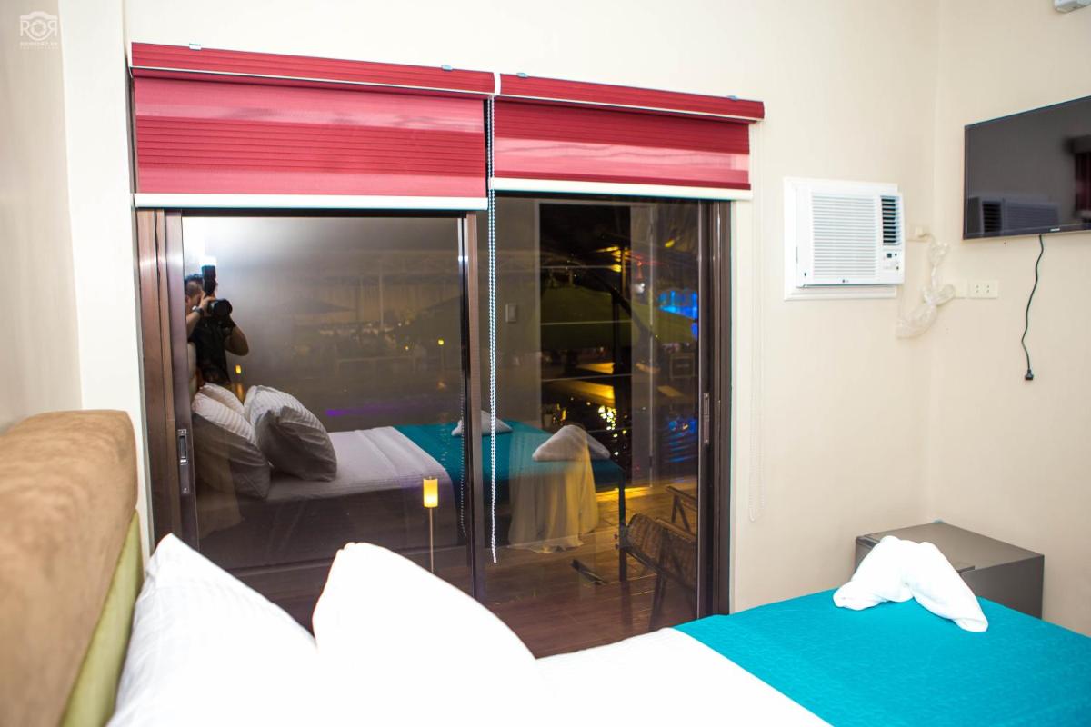 Propicio Hotel and Resort - Housity