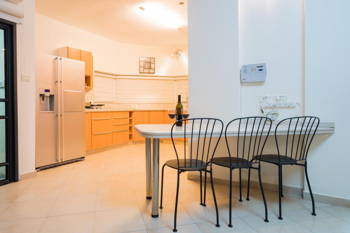 Sweet Home - Housity