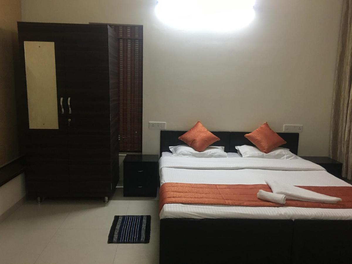Holiday Home Pune - Housity