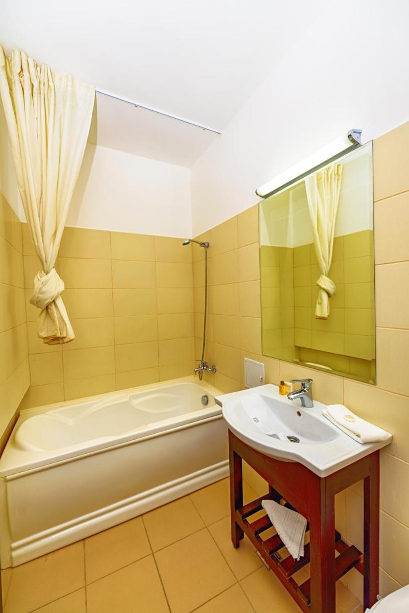 Hotel Palace - Housity