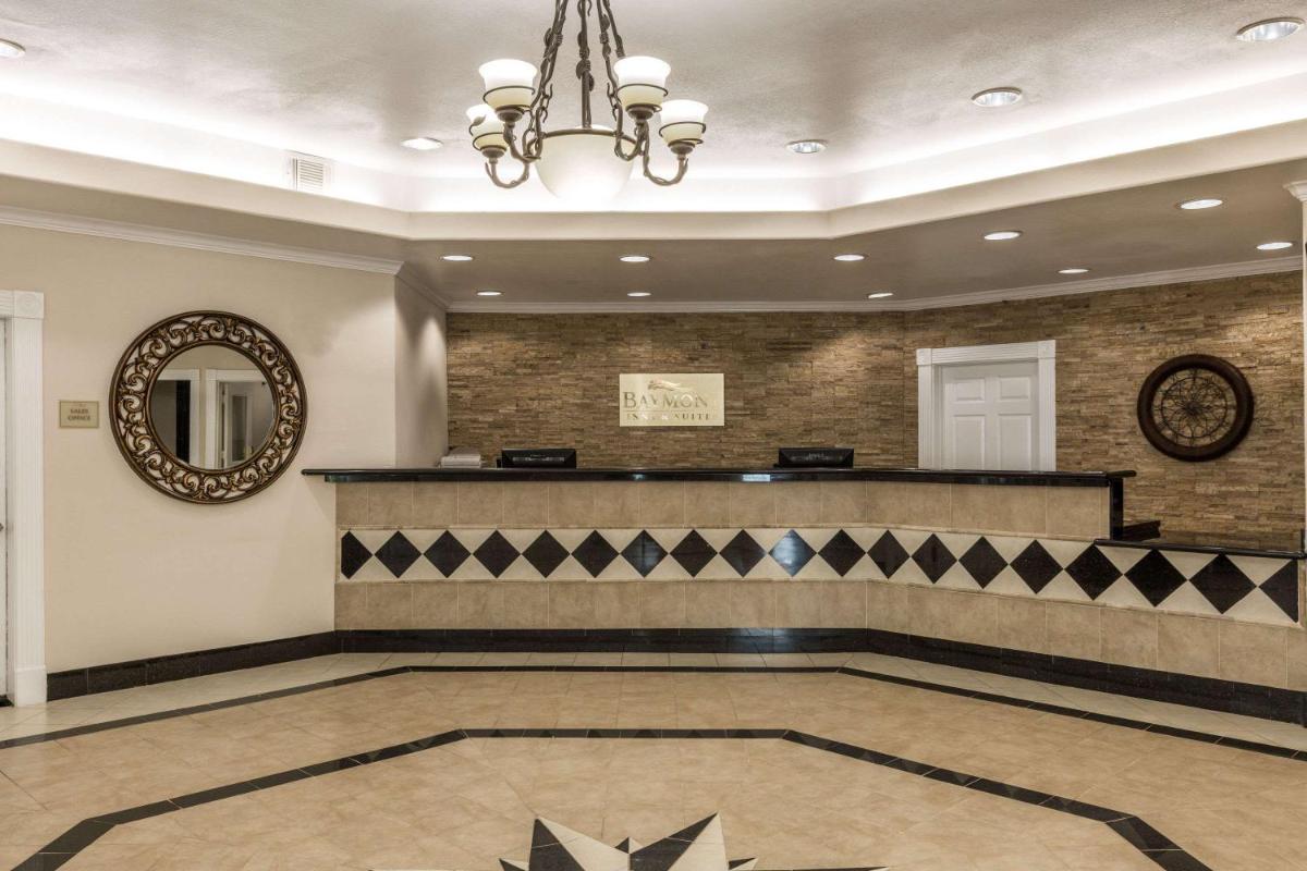 Baymont by Wyndham Galveston - Housity