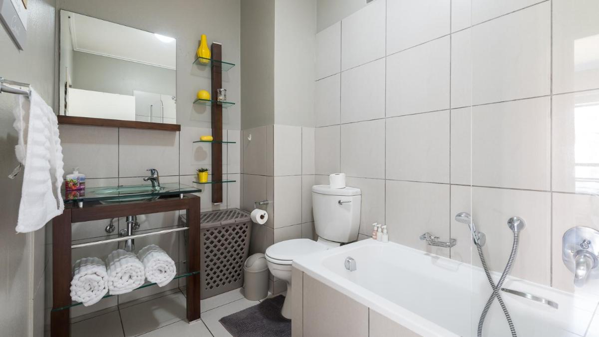 JoziStay @ Jackal Creek Apartments - Housity