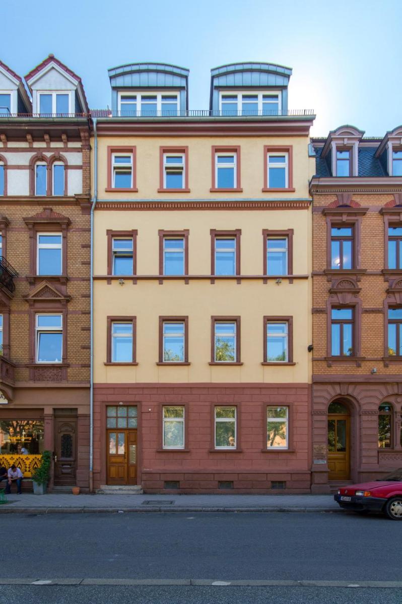 Qube Apartments Bergheim - Housity