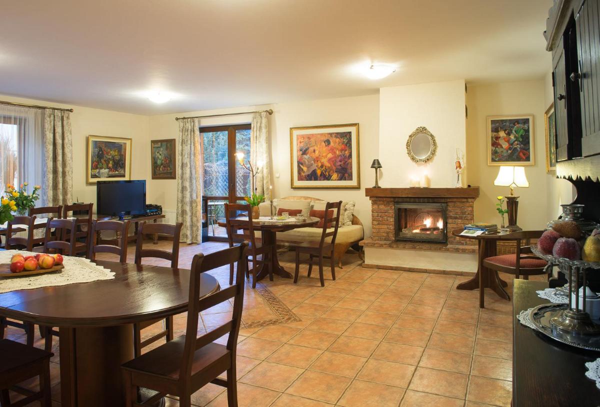 Dom Gościnny Iwona - Housity