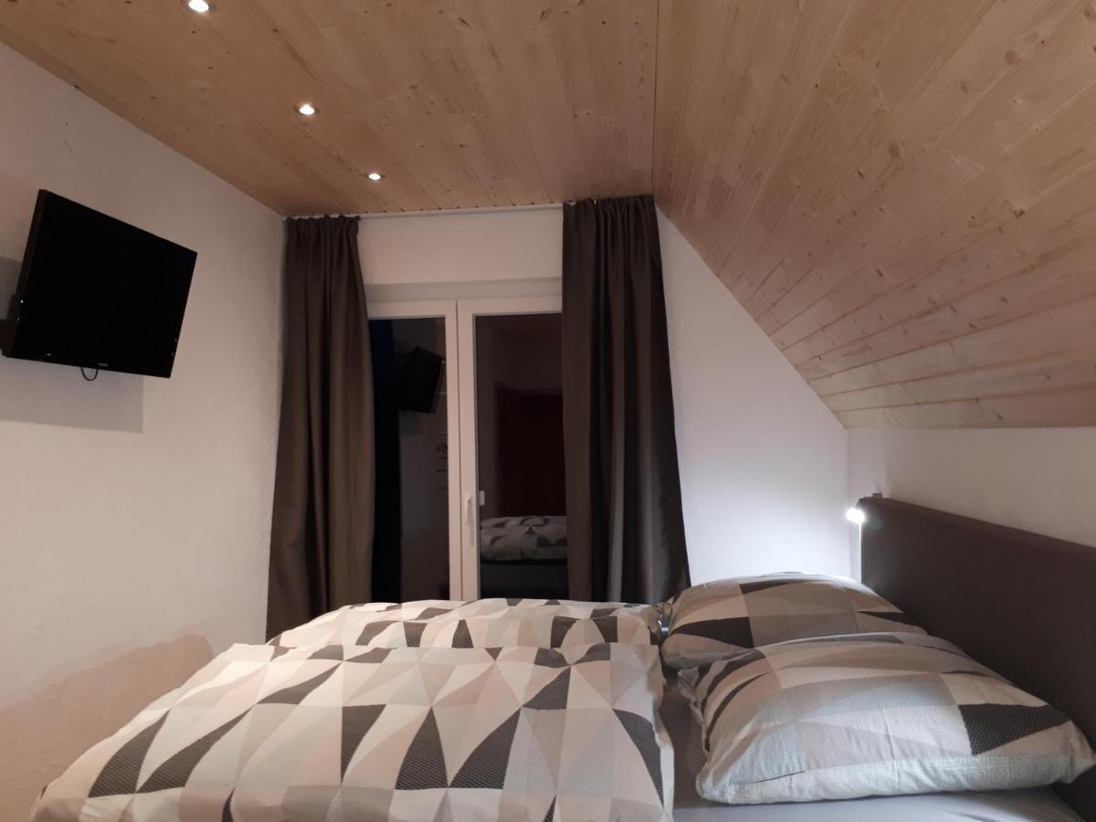 B & B Der Waldvogel - Housity