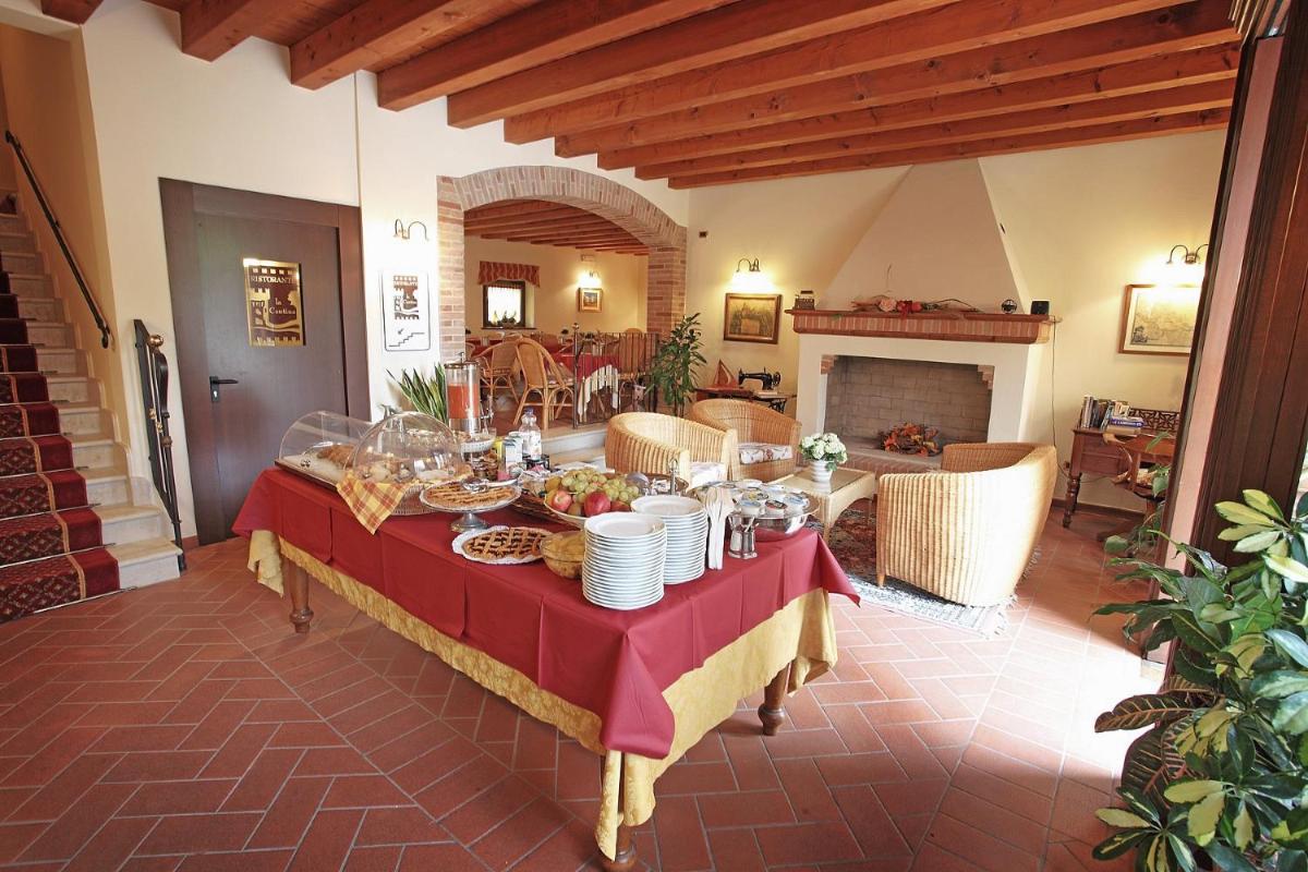 Hotel Faccioli - Housity