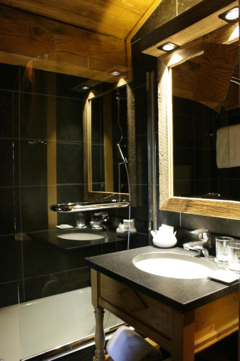 Salle de bains dans l'établissement M de Megève