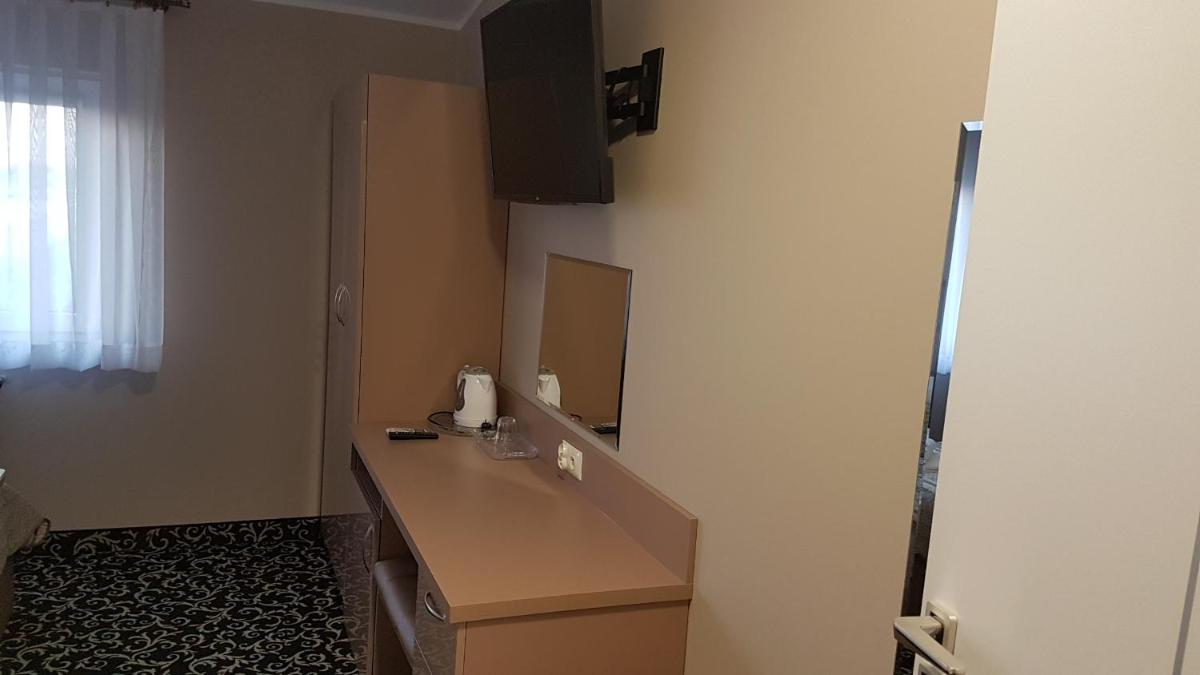 Hotel Gutland - Housity