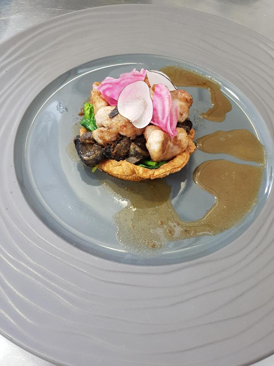 Nourriture dans l'hôtel ou à proximité