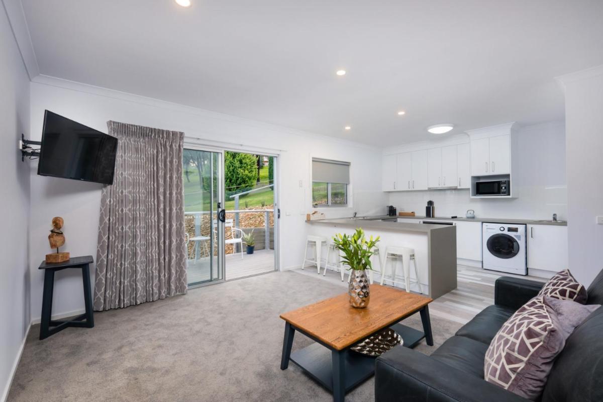 Albury Yalandra Apartment 4 - Housity