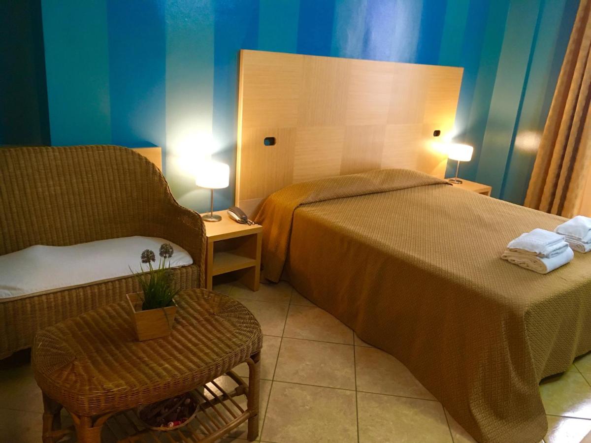 Hotel Villa Mare - Housity