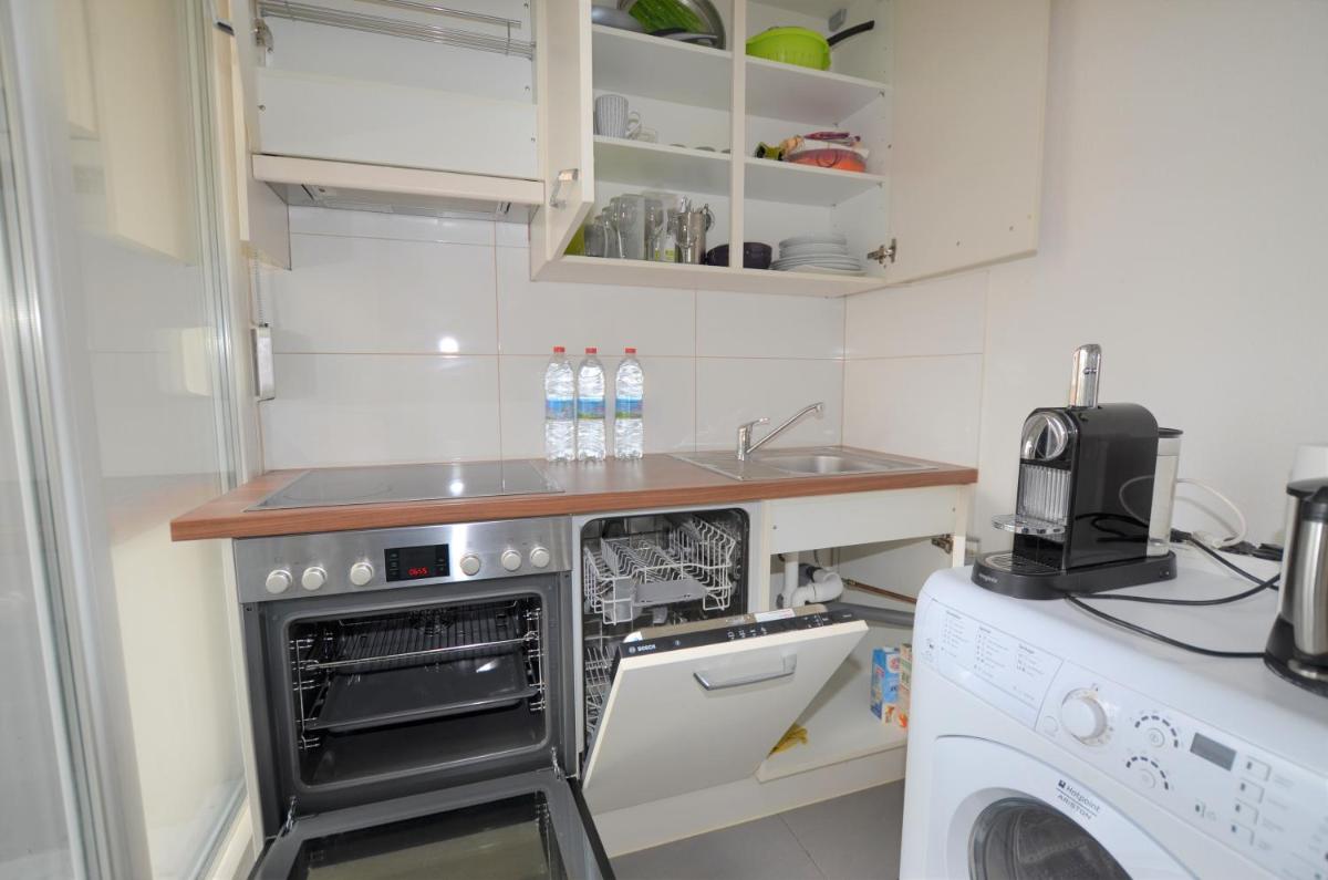 Studio 76 - Housity