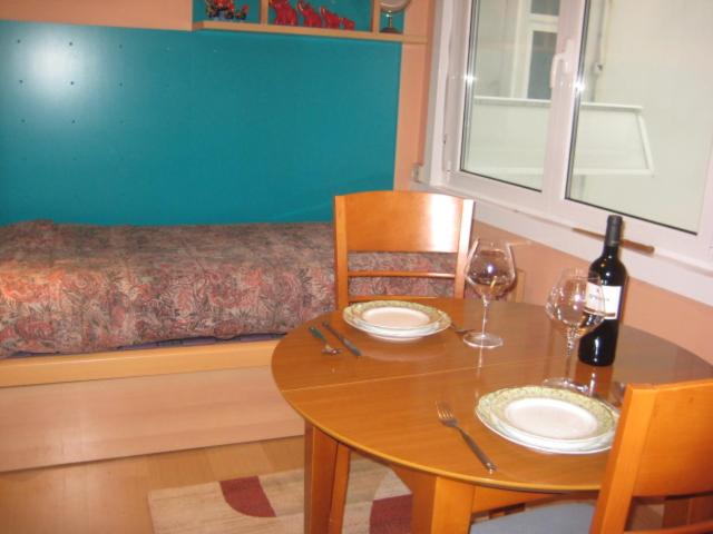 Piso en Riazor - Housity