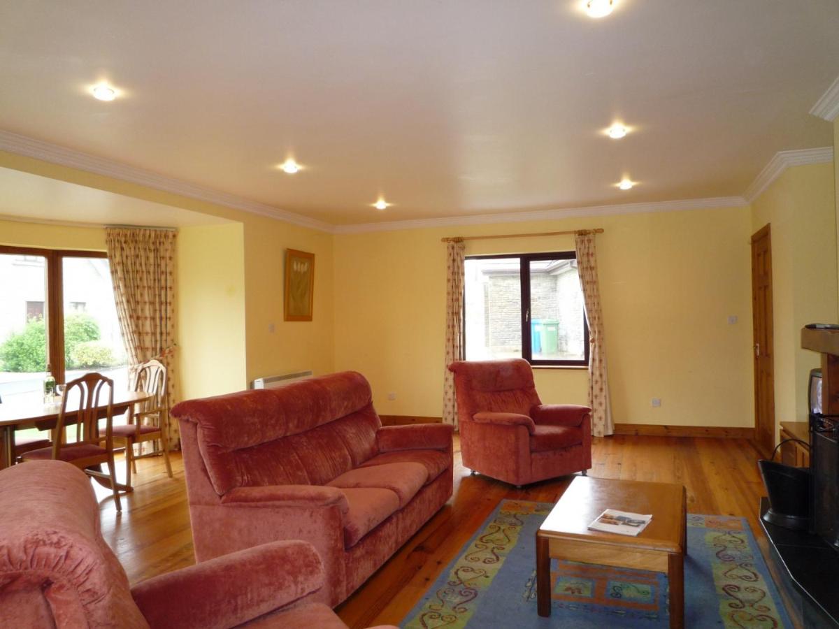 Galway Bay Lodge - Housity