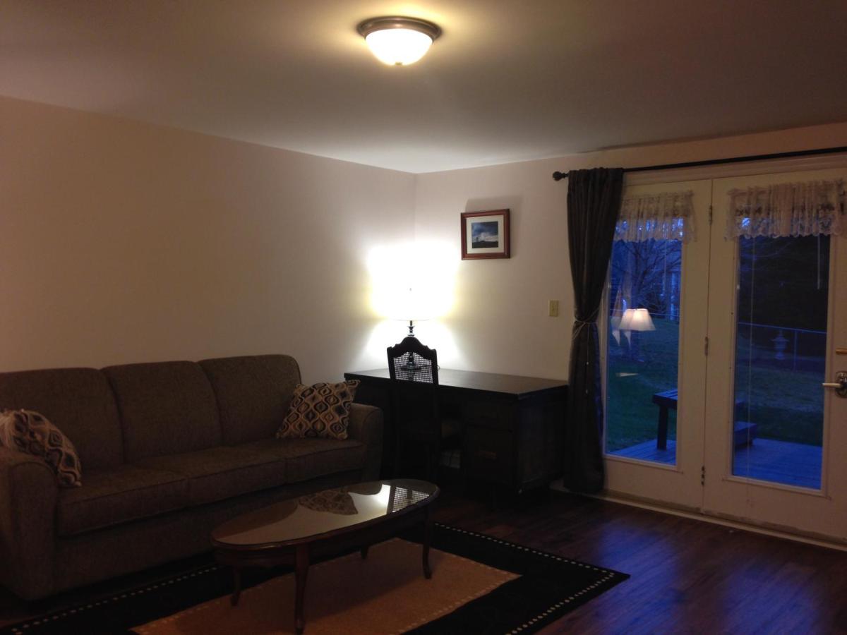 Wright's Creek Apartment - Housity