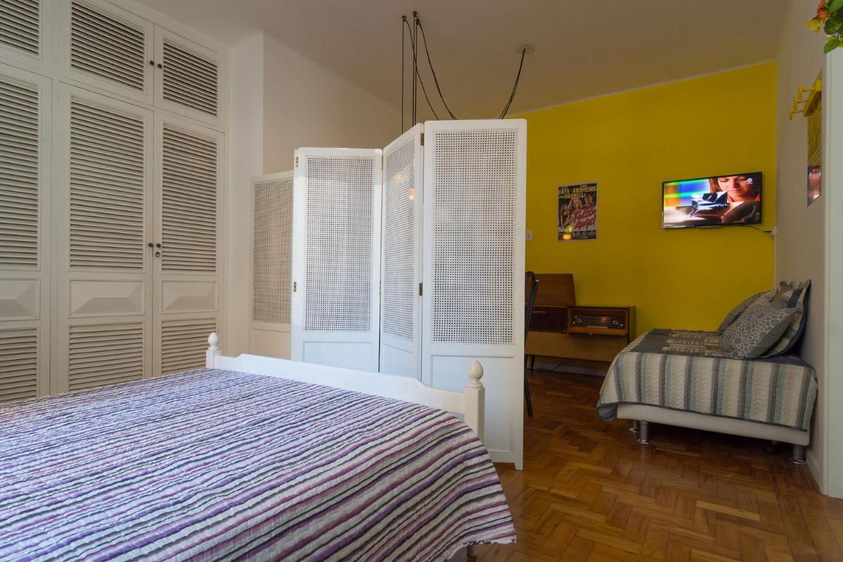 FLAT 208 - Housity