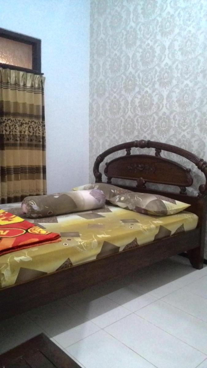 Homestay Browniez - Housity
