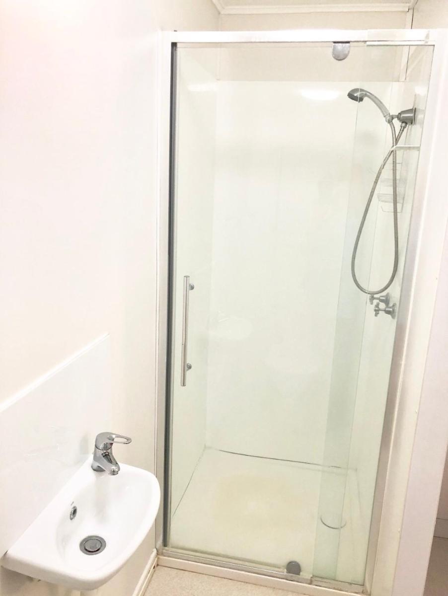 Homestead Caravan Park - Housity