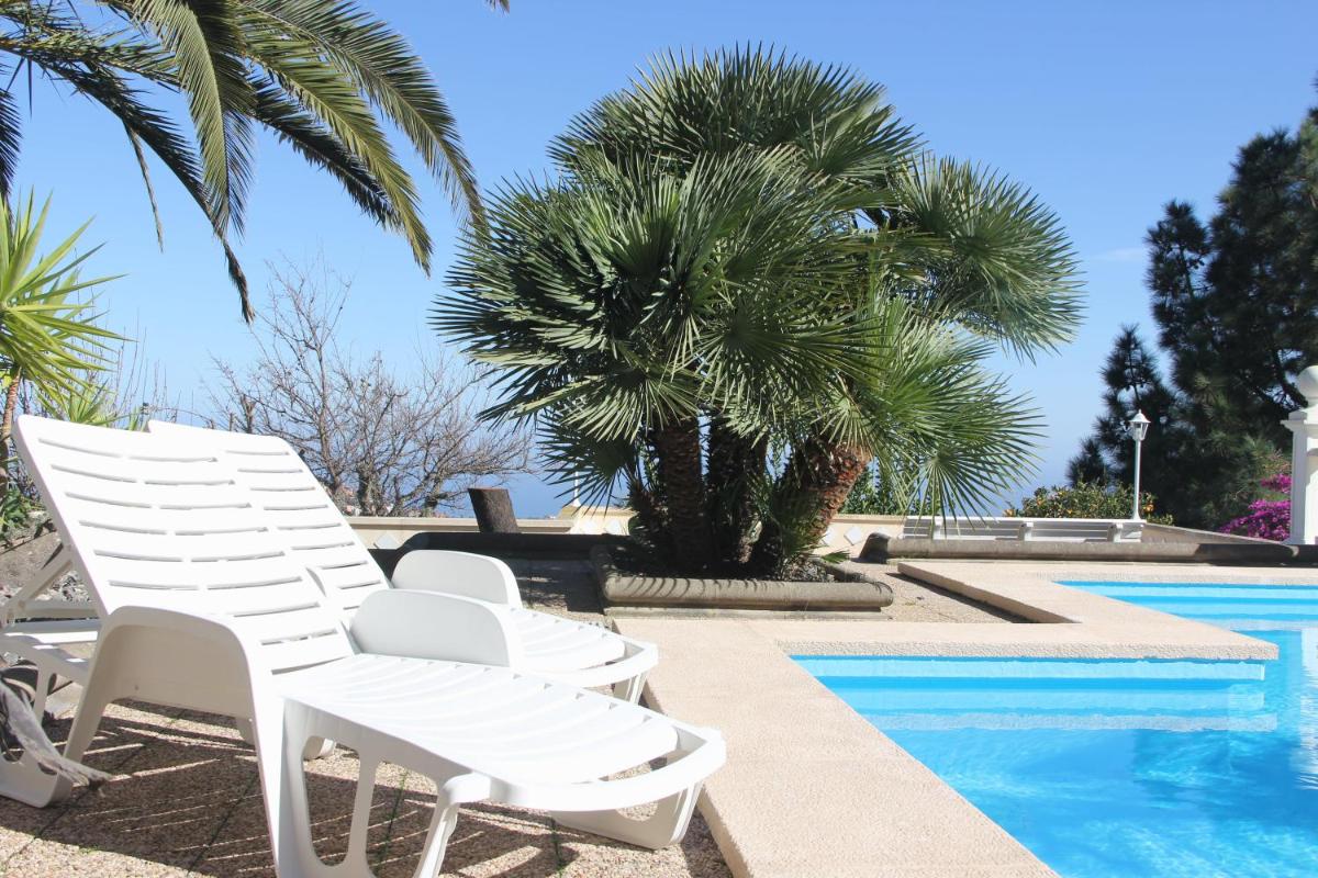 Teresita High Views with private pool - Housity