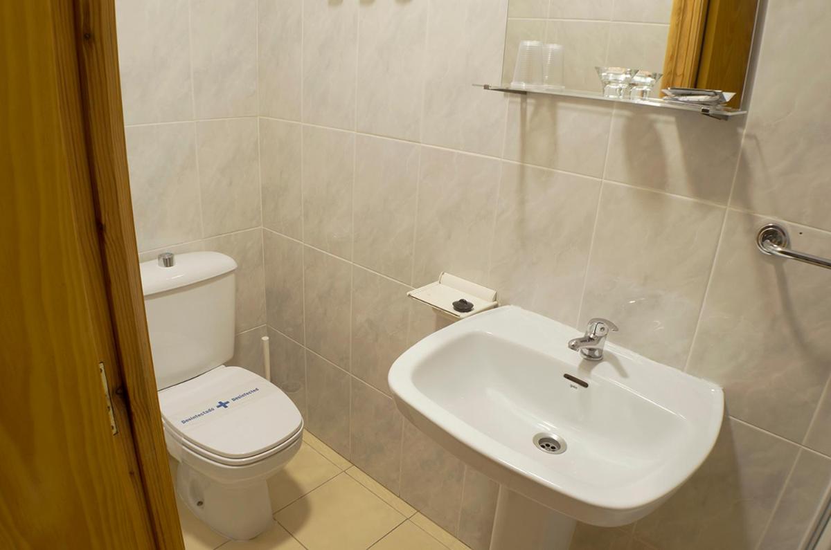 Hostal Los Calatravos - Housity