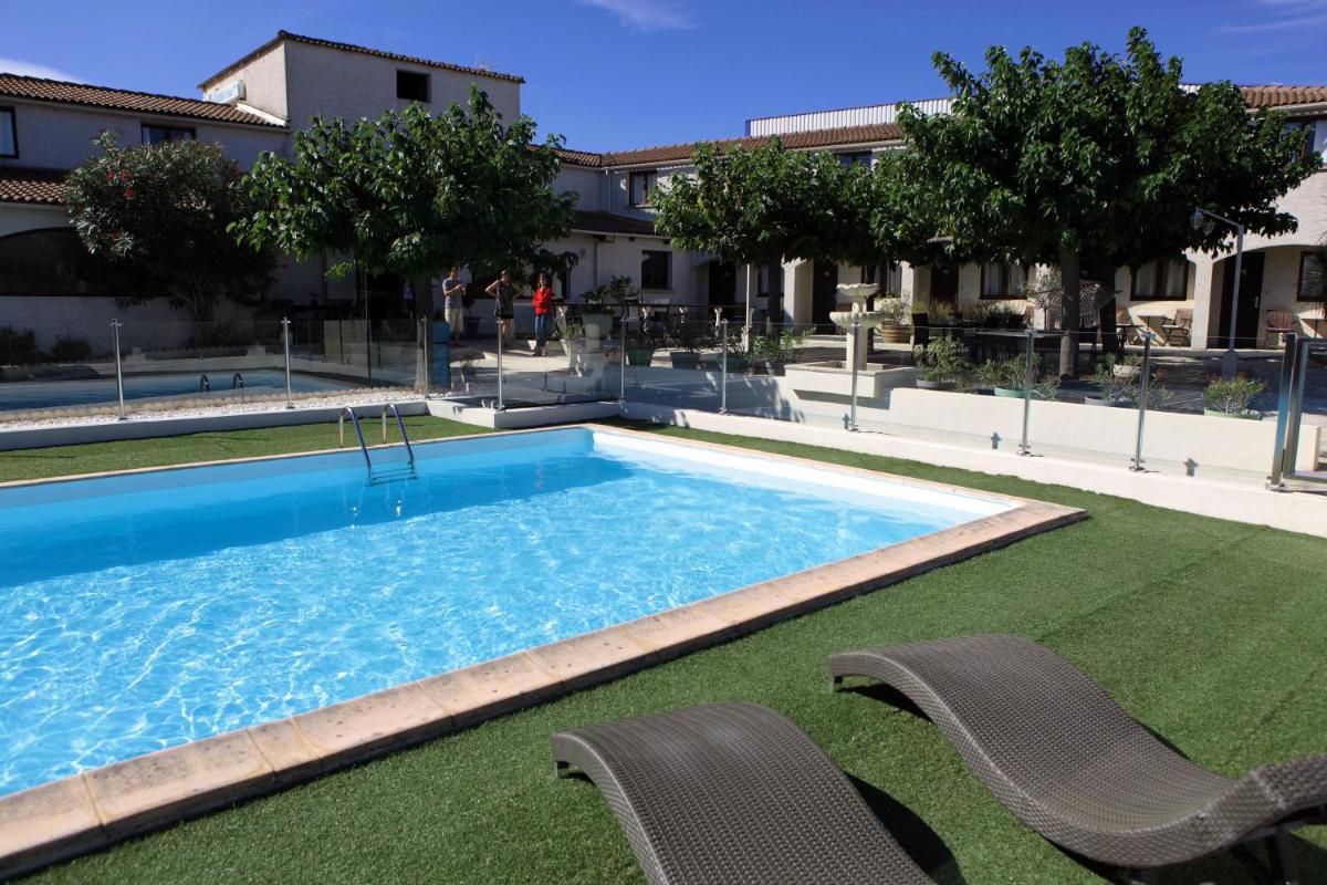 Logis Hôtel LE PRESSOIR - Housity