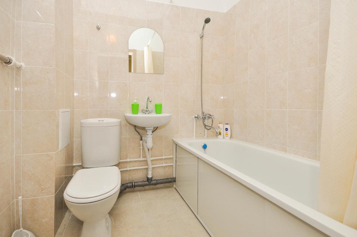 Vyshie mira 2 - Housity