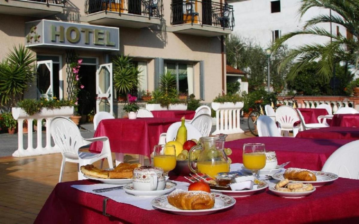 Albergo Ristorante San Matteo - Housity