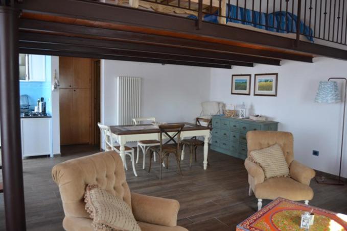 Podere Serra destri - Housity