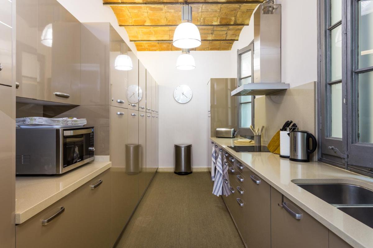 Quartprimera Apartments - Hizvo