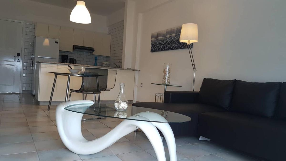 Krasas Beach Apartments - Housity
