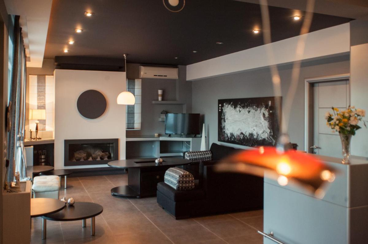 Luxury Villa Melissa - Housity