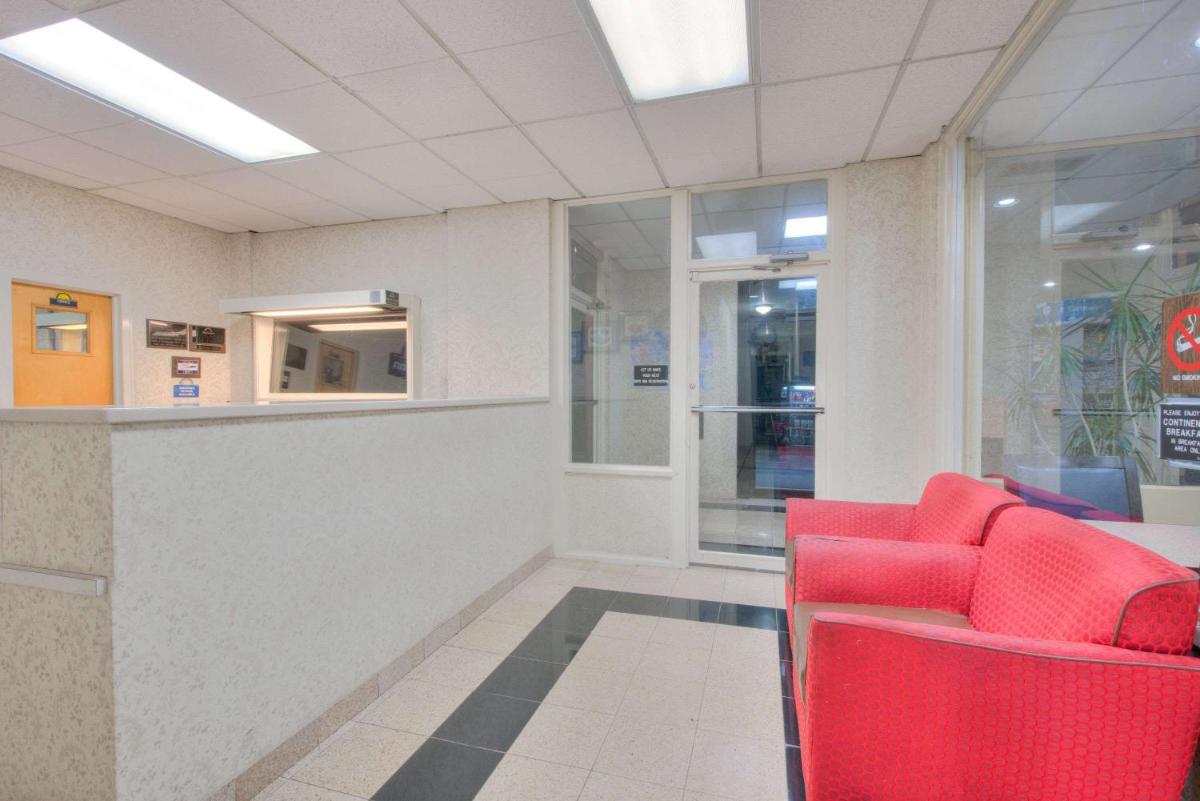 Express Inn Harrisburg South New Cumberland - Housity