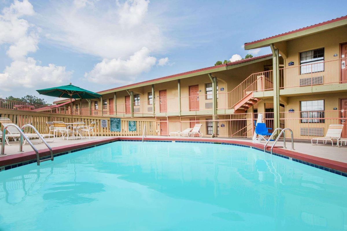 Days Inn by Wyndham Little Rock/Medical Center - Housity