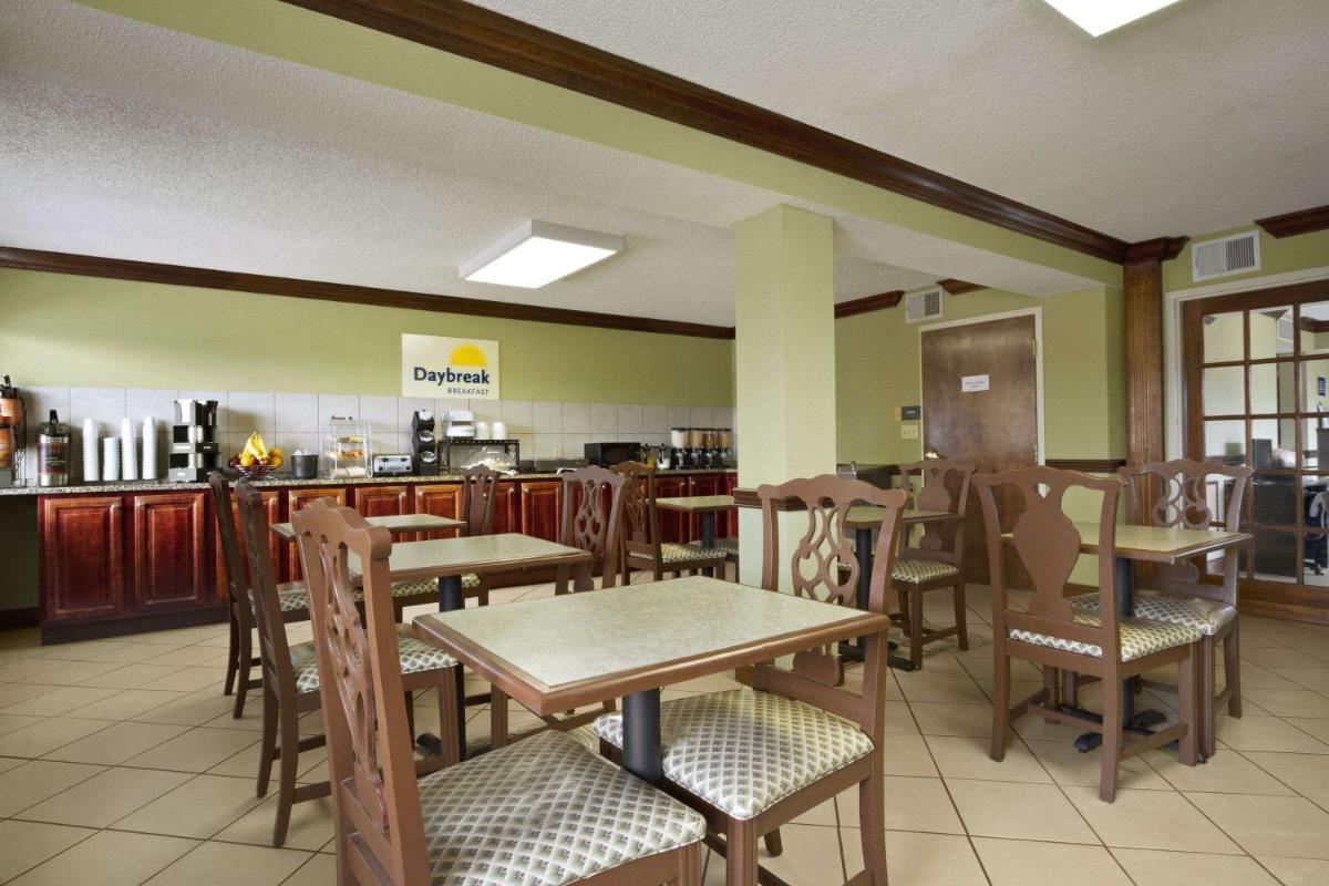 Days Inn by Wyndham Southaven MS - Housity