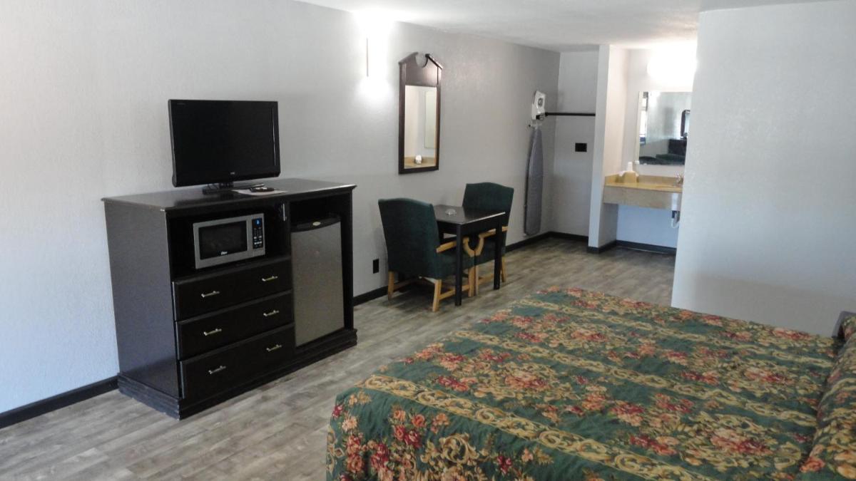 Western Inn - Pensacola - Housity
