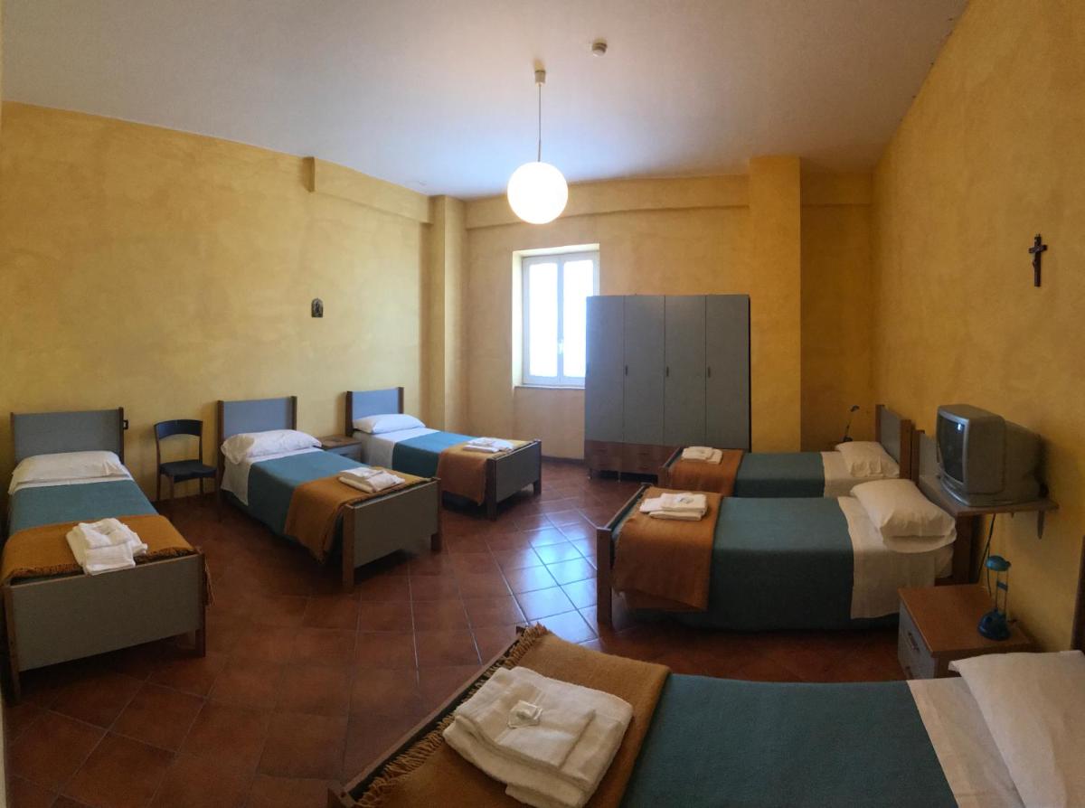 Casa Del Pellegrino - Housity