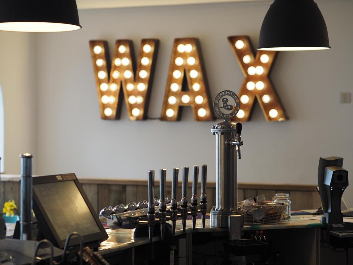 Wax, Watergate - Housity