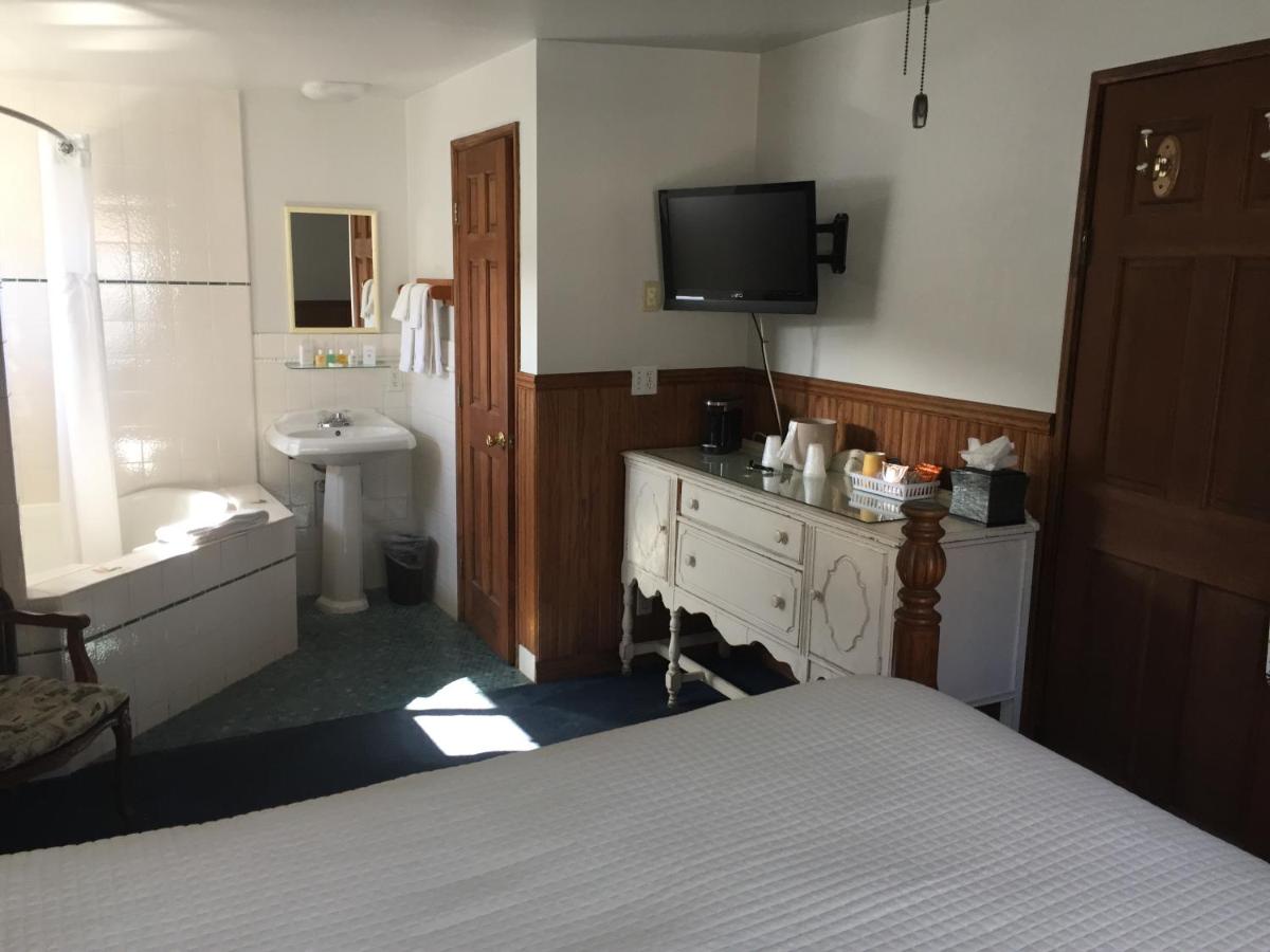 Catalina Island Seacrest Inn - Housity