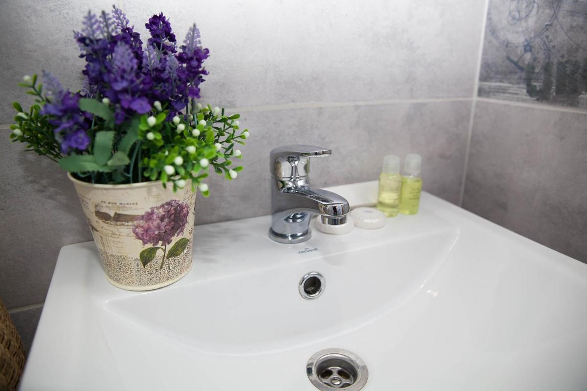Suitetrails - Apartmets in the center of Kharkov