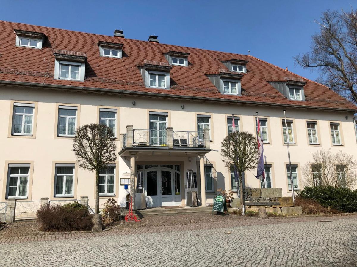 Hotel im Kavalierhaus - Housity