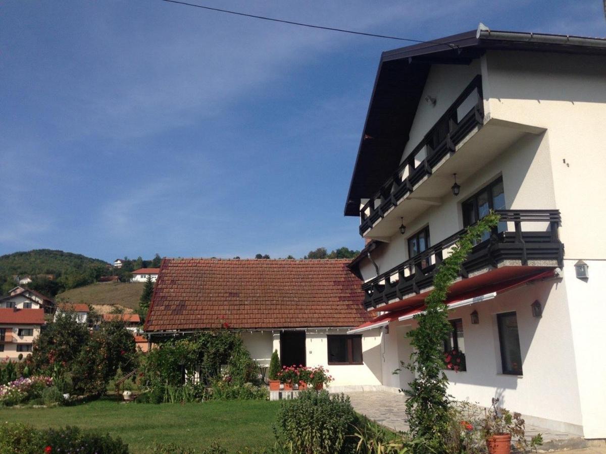 Apartments Kenedy - Housity