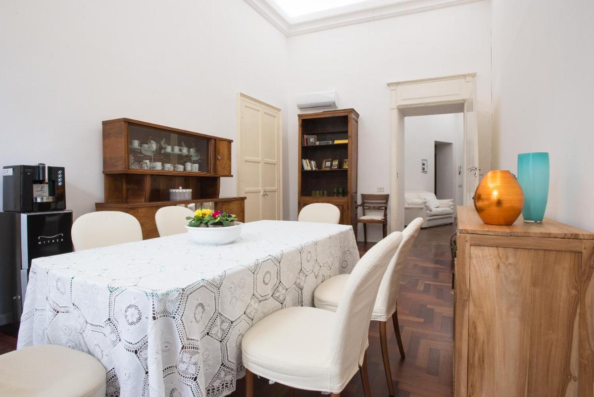 Residenze al Castello Apartments - Housity
