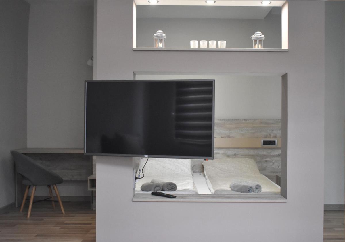 Apartmani Zrenjanin - Housity