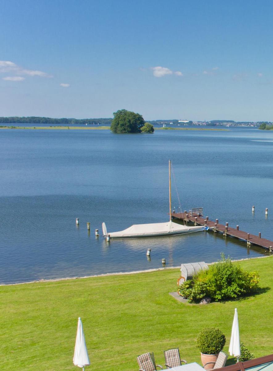 Strauers Hotel am See - Housity